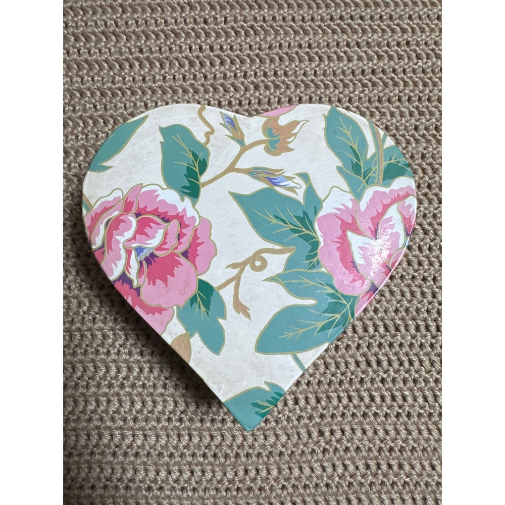 Vintage Floral Heart Shaped Decorative Storage Gift Box Pink Rose Cottagecore